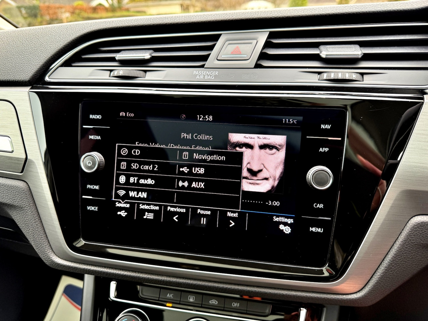 Used Volkswagen Touran 2017 for sale - 77640635: Photo 26