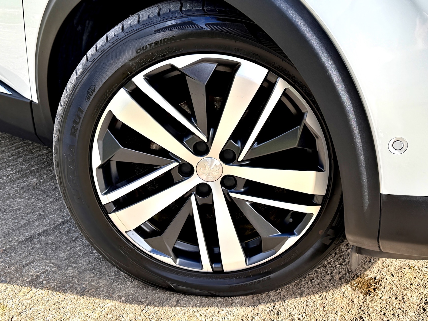 Used Peugeot 3008 2018 for sale - 78028016: Photo 11