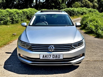 Used Volkswagen Passat 2017 for sale - 79195930: Photo