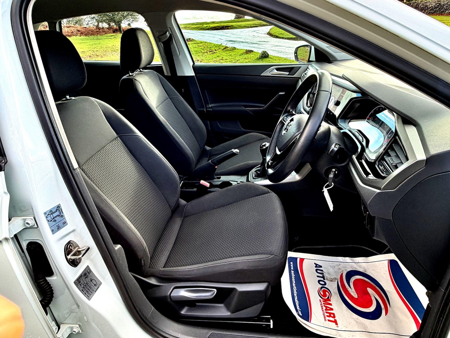 Used Volkswagen Polo 2018 for sale - 76952675: Photo 12