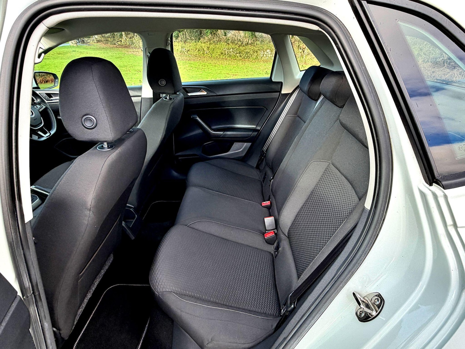 Used Volkswagen Polo 2018 for sale - 76952675: Photo 15