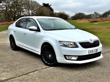 Used Skoda Octavia 2015 for sale - 77790029: Photo