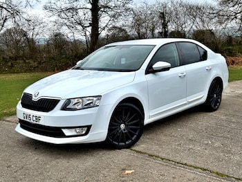 Used Skoda Octavia 2015 for sale - 77790029: Photo