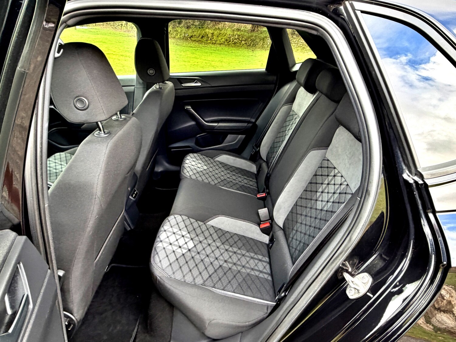 Used Volkswagen Polo 2022 for sale - 77690913: Photo 15