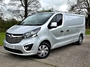 Used Vauxhall Vivaro 2017 for sale - 78270390: Photo