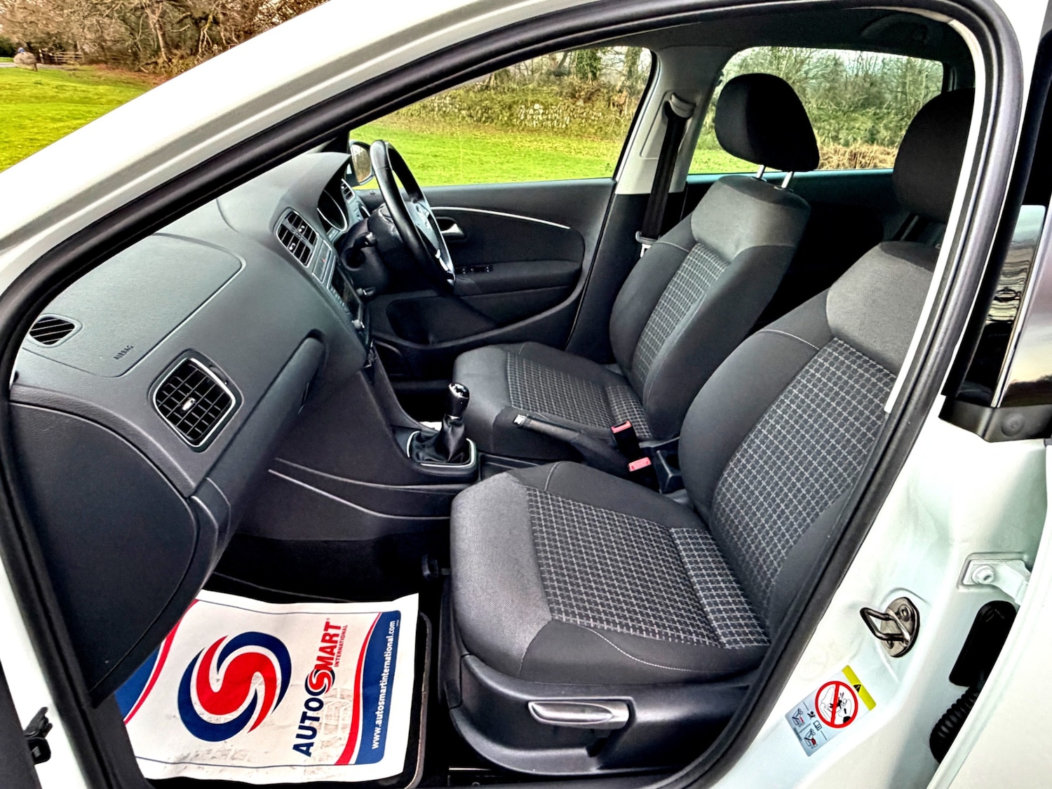 Used Volkswagen Polo 2017 for sale - 76980784: Photo 14