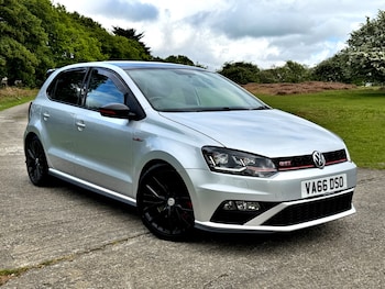 Used Volkswagen Polo 2016 for sale - 78564132: Photo