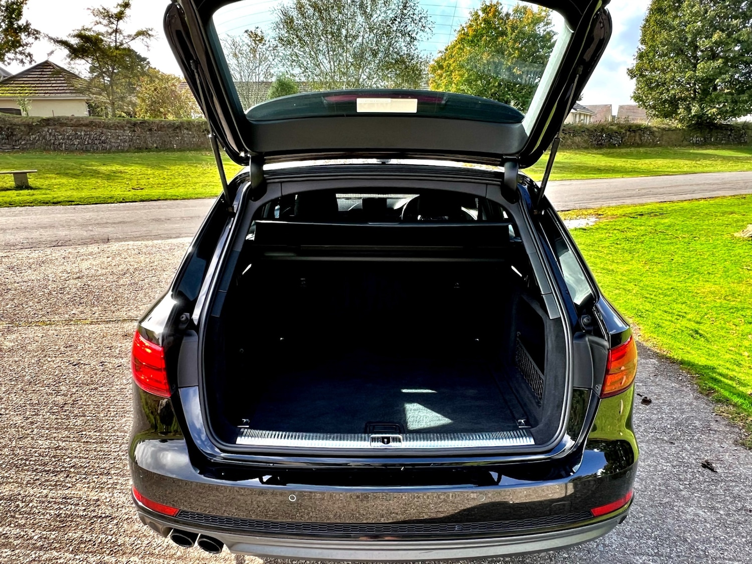 Used Audi A4 2017 for sale - 76919032: Photo 7