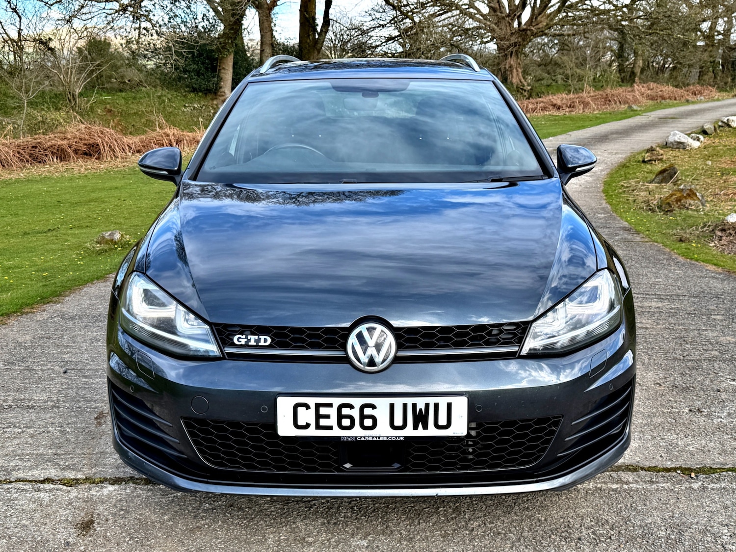 Used Volkswagen Golf 2016 for sale - 78081320: Photo 2