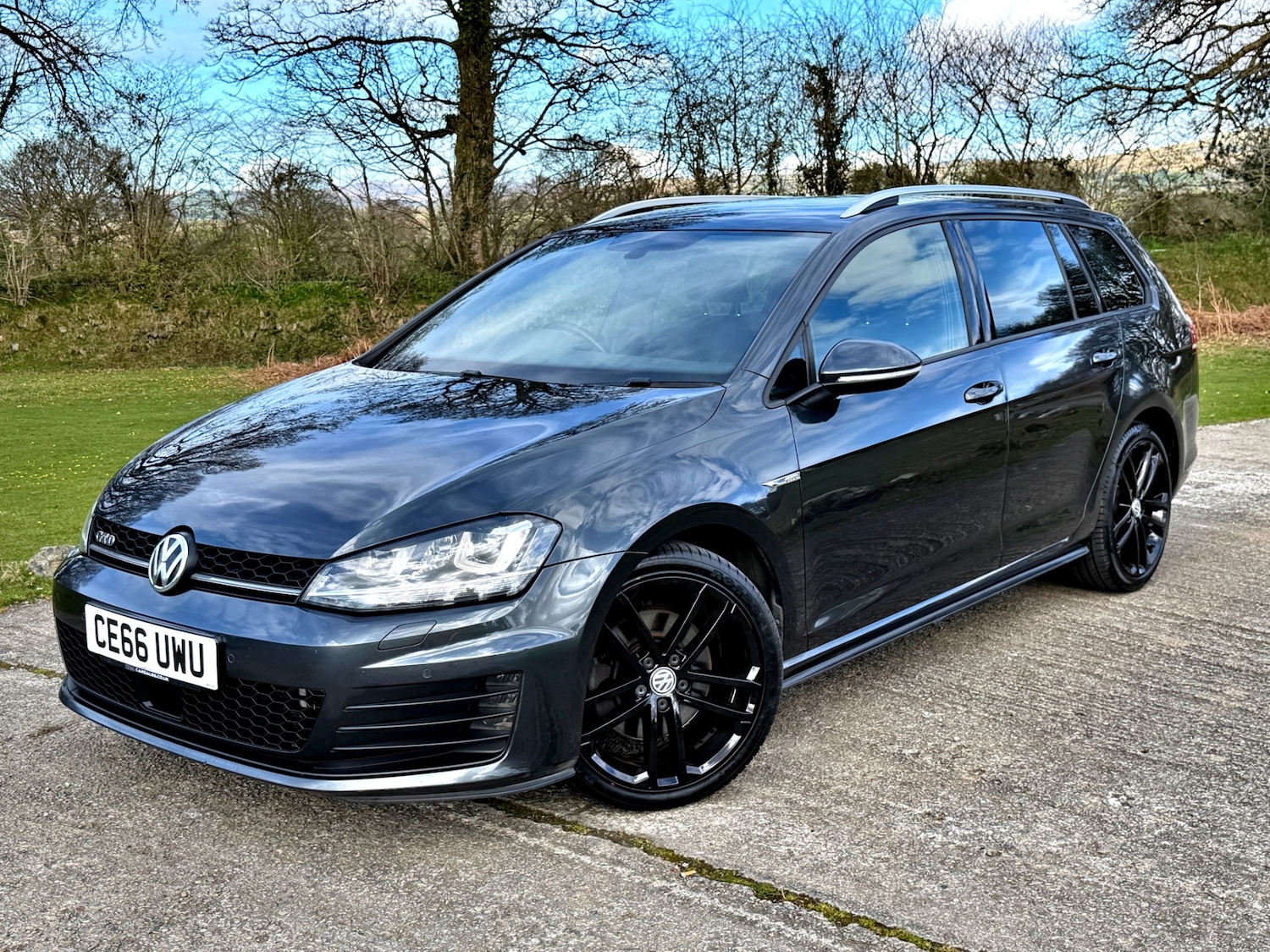 Used Volkswagen Golf 2016 for sale - 78081320: Photo 3