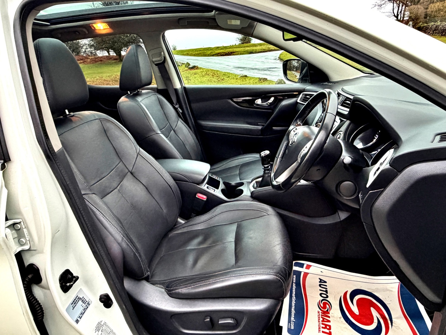 Used Nissan Qashqai 2015 for sale - 77592543: Photo 11