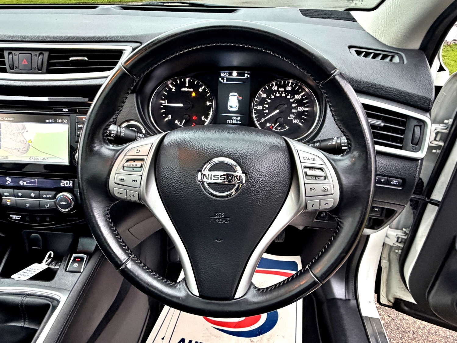 Used Nissan Qashqai 2015 for sale - 77592543: Photo 17