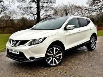 Used Nissan Qashqai 2015 for sale - 77592543: Photo