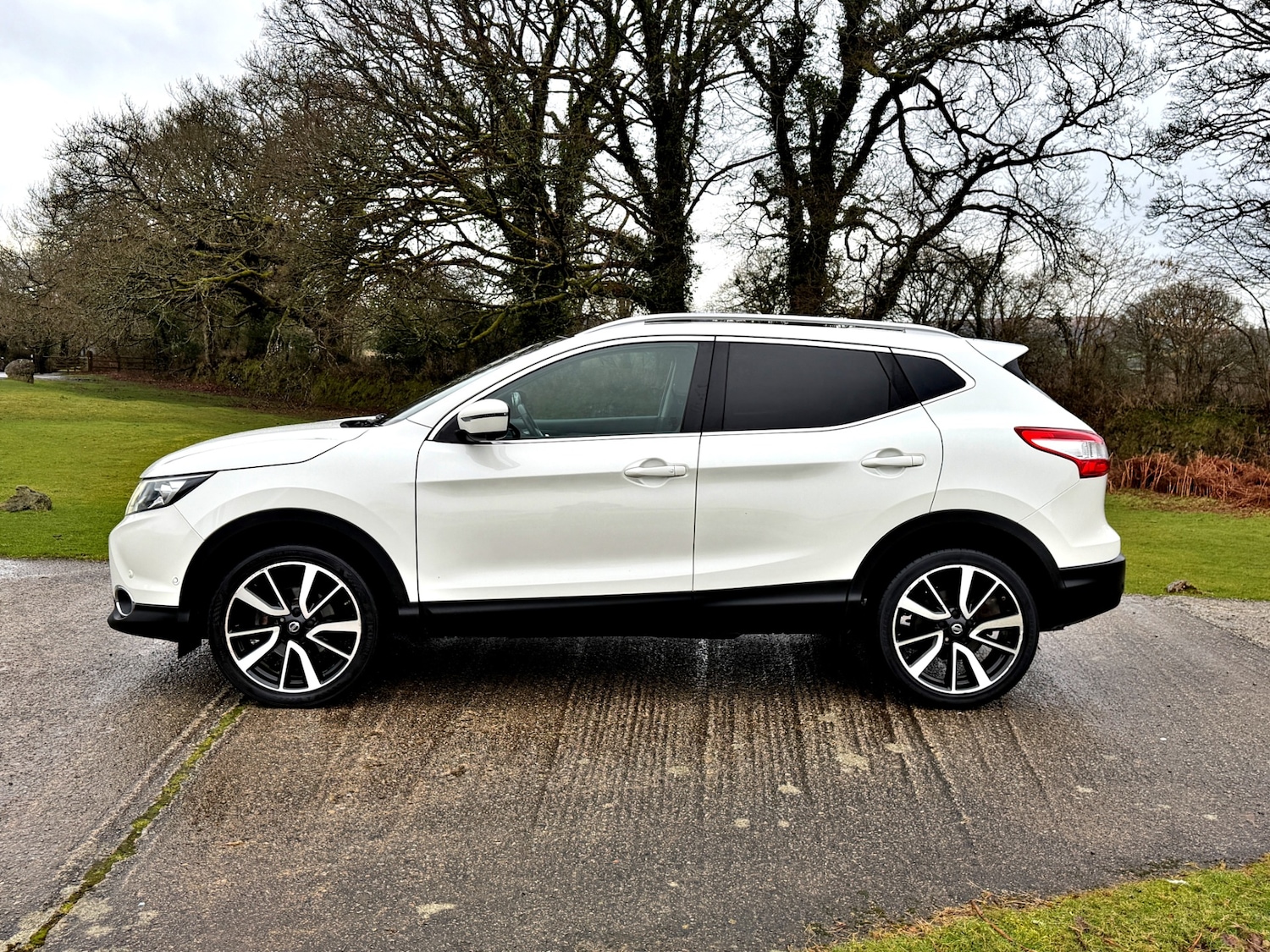 Used Nissan Qashqai 2015 for sale - 77592543: Photo 4