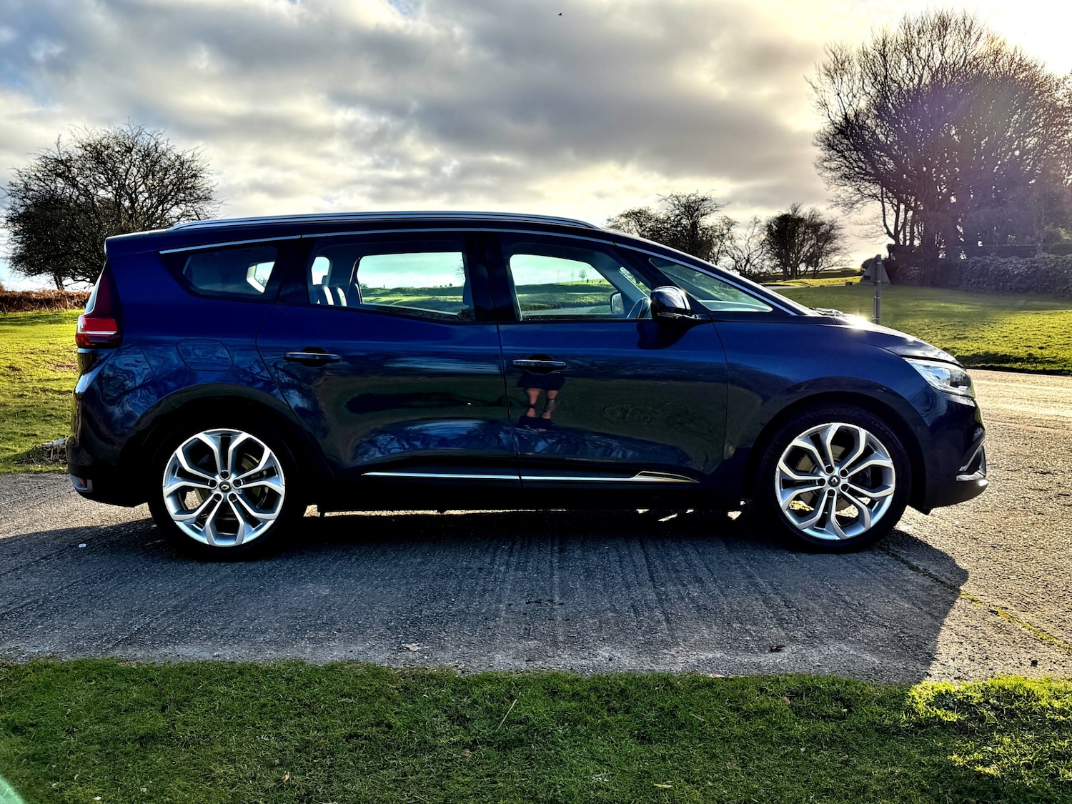 Used Renault Grand Scenic 2018 for sale - 77062321: Photo 10