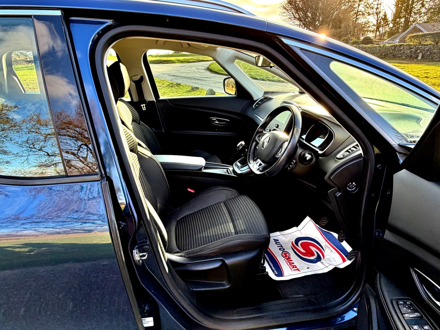 Used Renault Grand Scenic 2018 for sale - 77062321: Photo 11