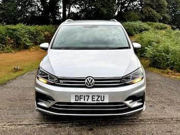 Used Volkswagen Touran 2017 for sale - 79625710: Photo