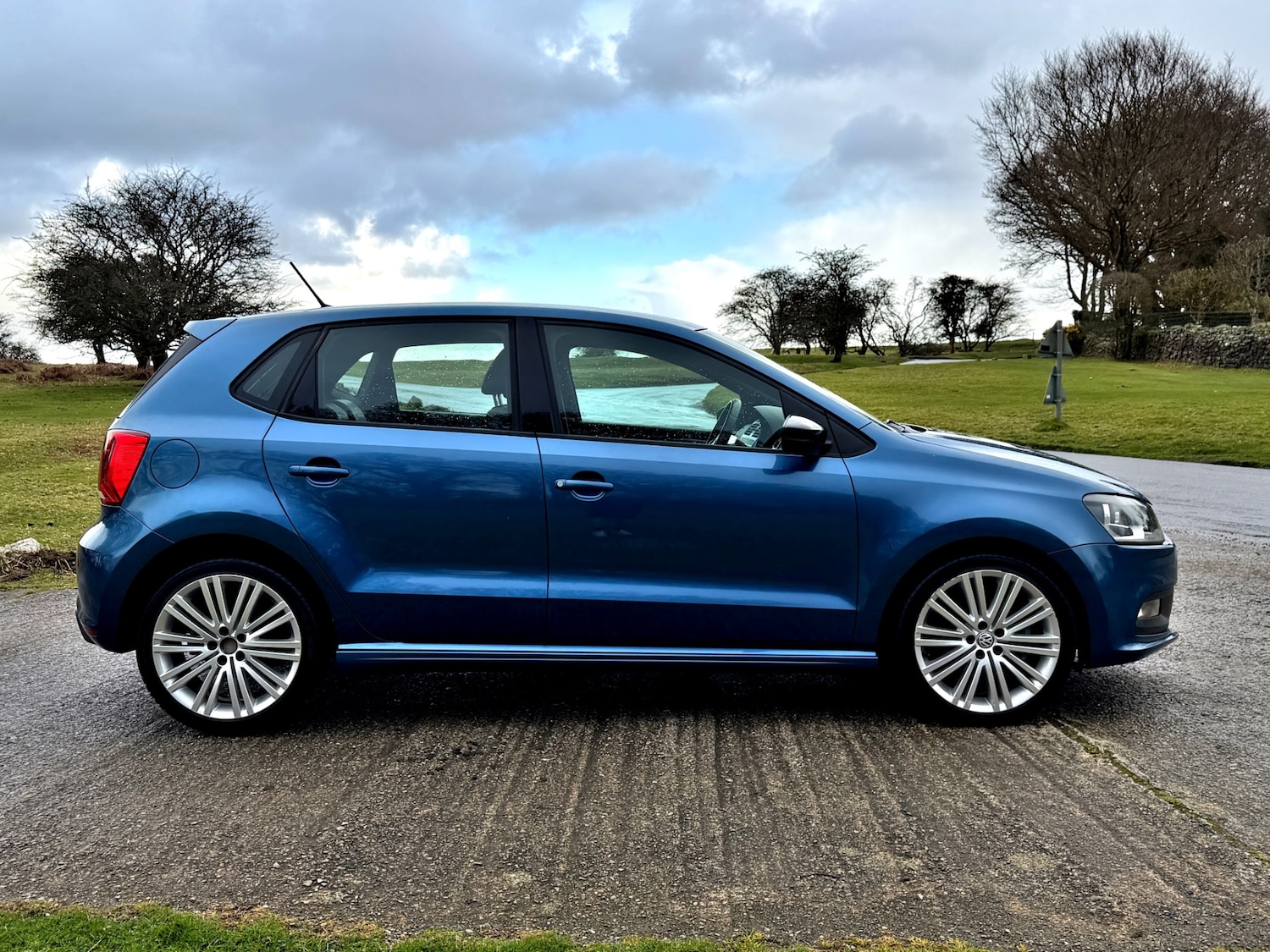 Used Volkswagen Polo 2015 for sale - 78027866: Photo 9