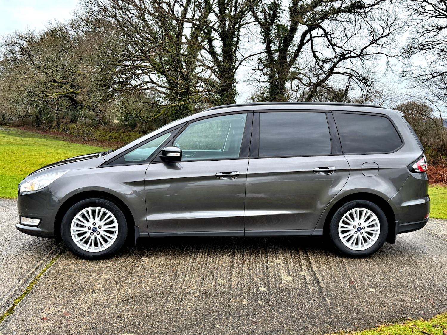 Used Ford Galaxy 2018 for sale - 76971690: Photo 4