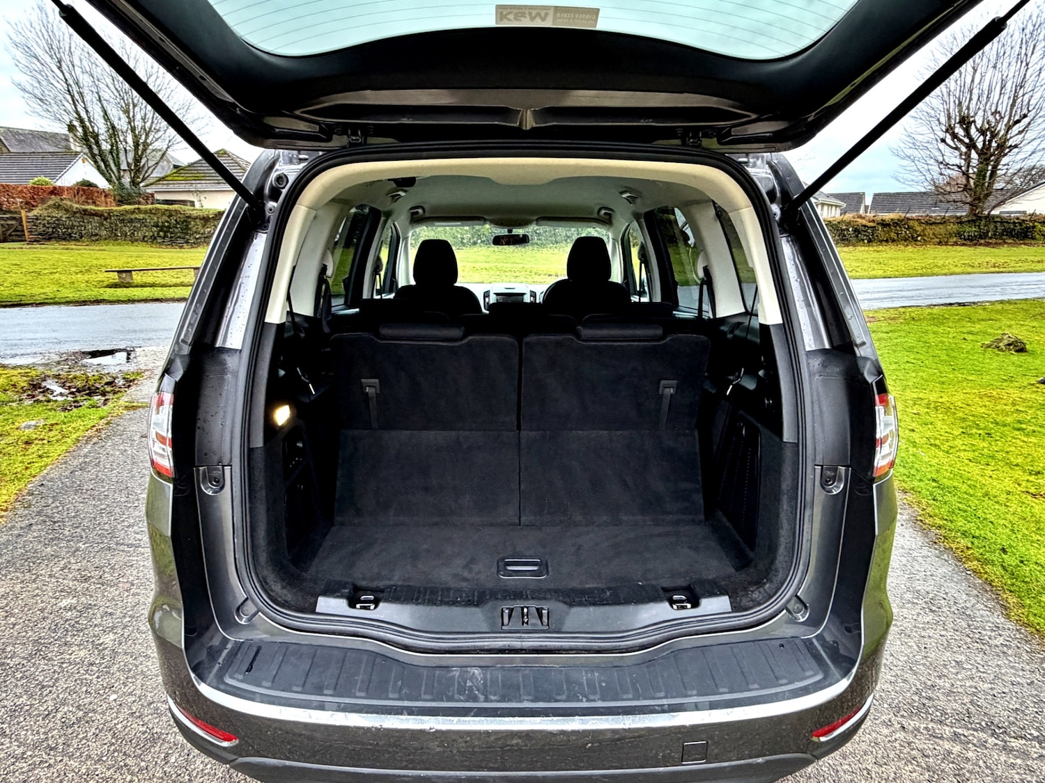 Used Ford Galaxy 2018 for sale - 76971690: Photo 7