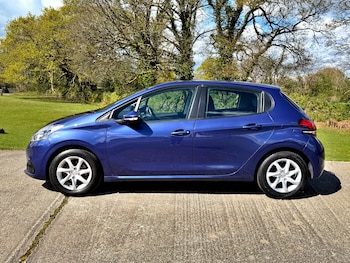Used Peugeot 208 2016 for sale - 78226238: Photo