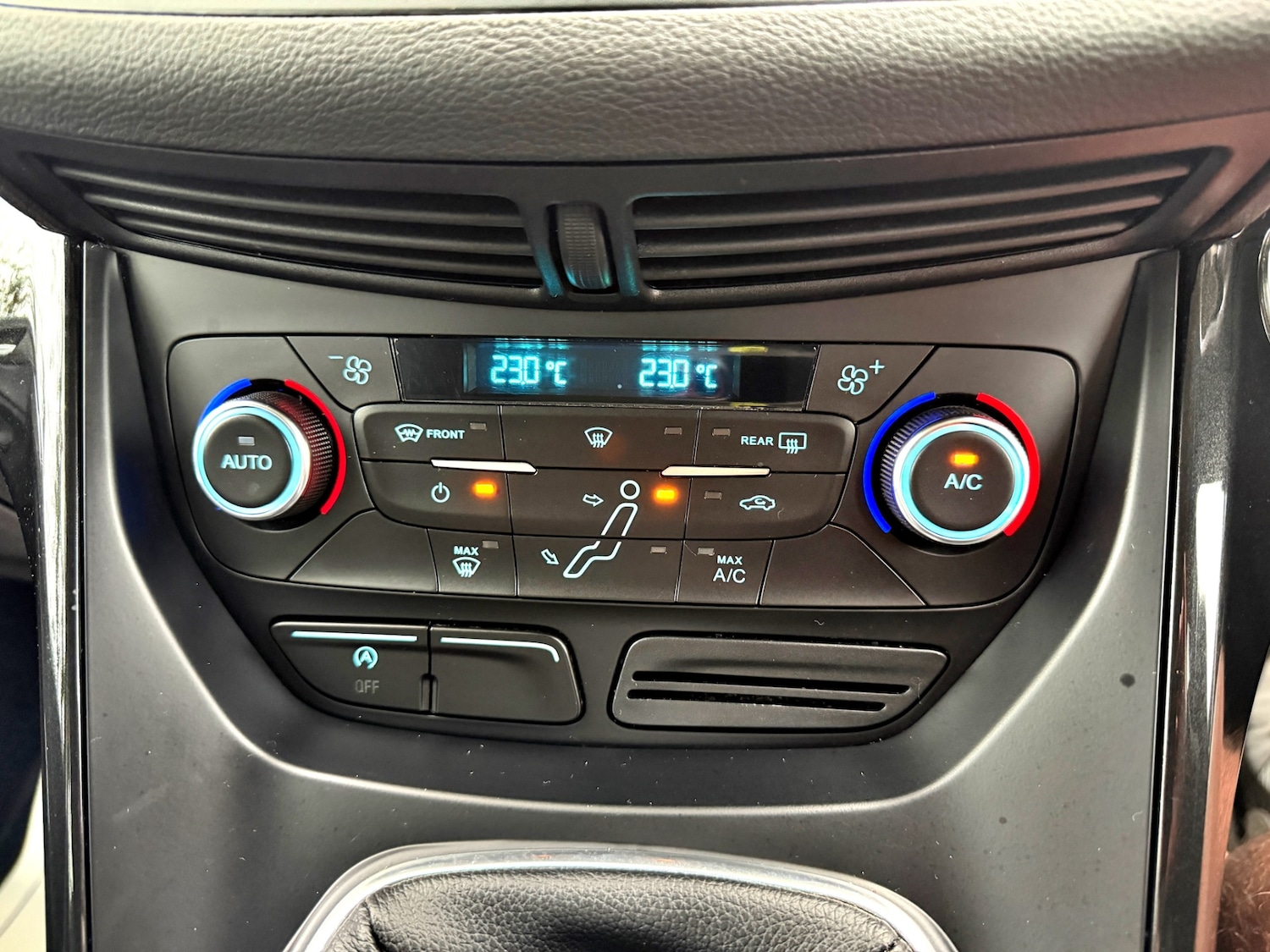 Used Ford C-Max 2016 for sale - 77208002: Photo 20