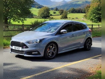 Used Ford Focus 2015 for sale - 77758574: Photo