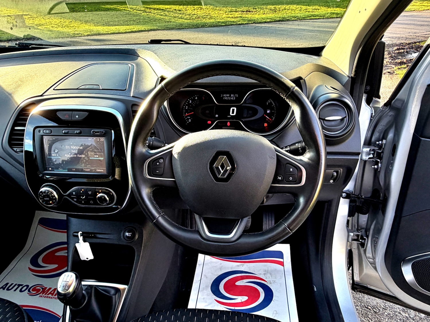 Used Renault Captur 2017 for sale - 76946003: Photo 16