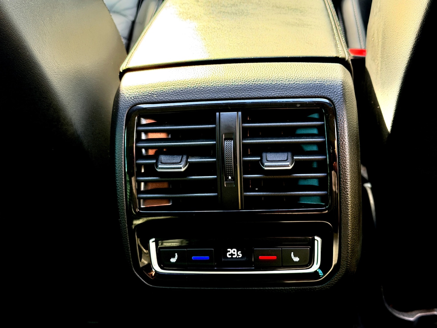 Used Volkswagen Passat 2019 for sale - 78027807: Photo 17