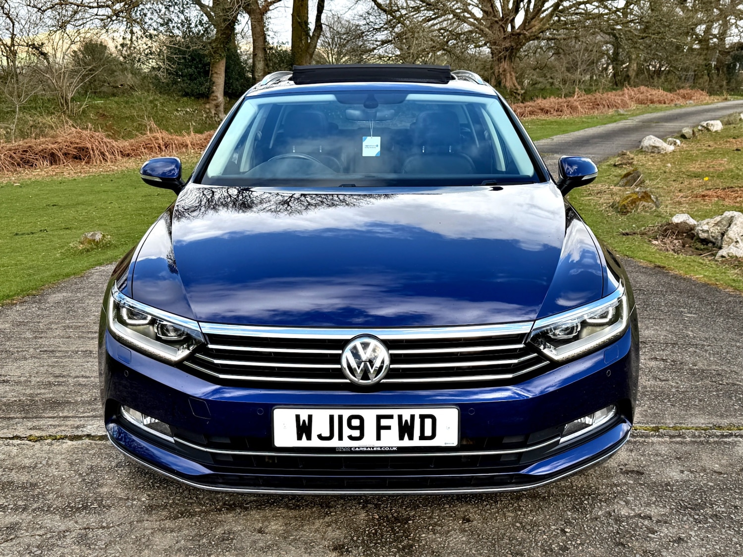 Used Volkswagen Passat 2019 for sale - 78027807: Photo 2