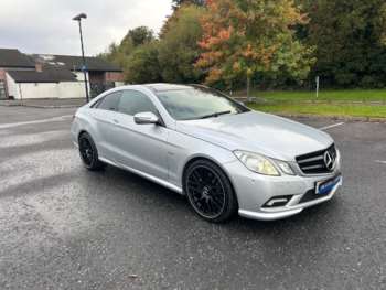 2009 - PANORAMIC ROOF RED LEATHER AMG STYLING NEW ALLOYS 2-Door