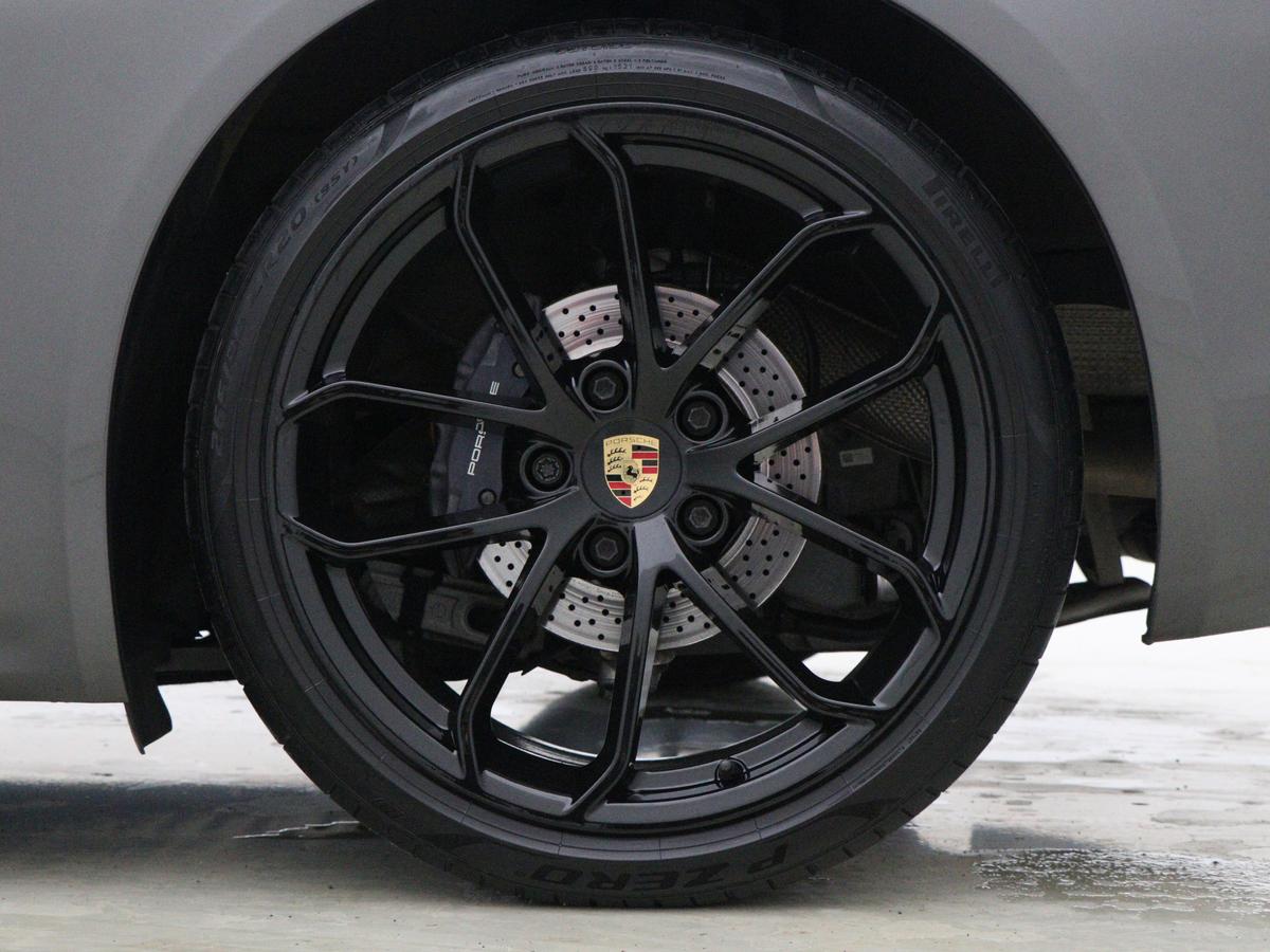 Used Porsche Cayman 2023 for sale - 77533180: Photo 4