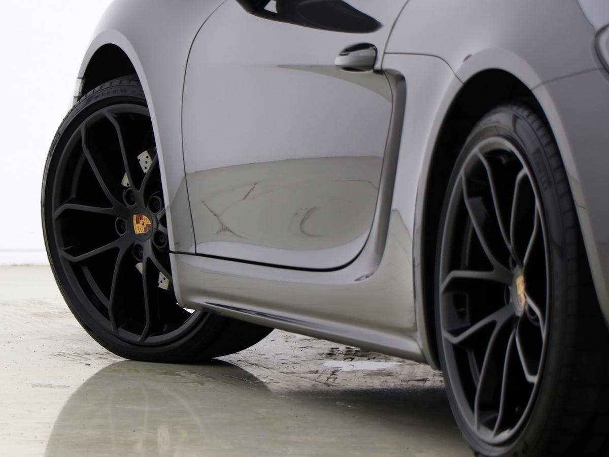 Used Porsche Cayman 2023 for sale - 77533180: Photo 9