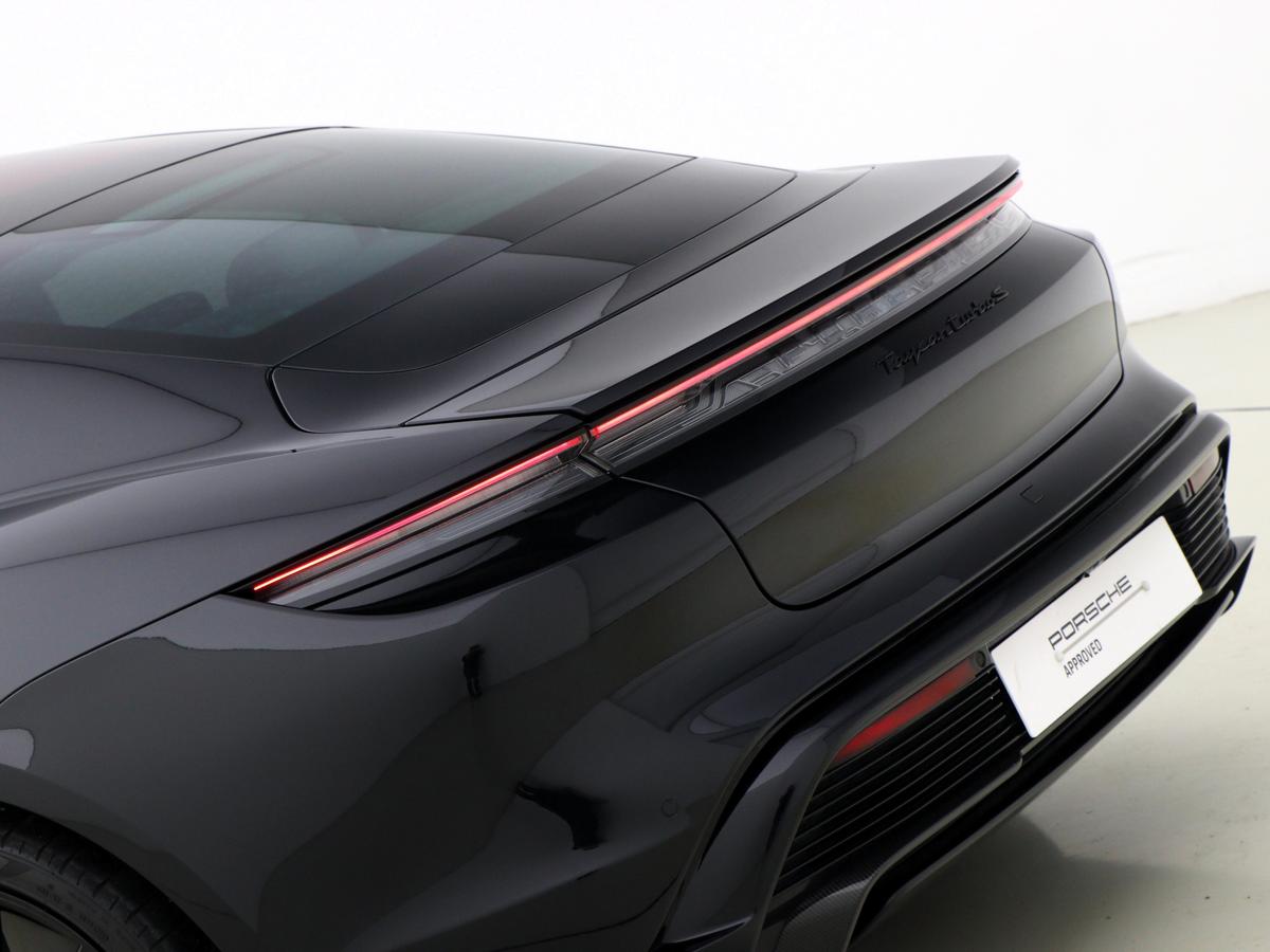 Used Porsche Taycan 2021 for sale - 77533265: Photo 10