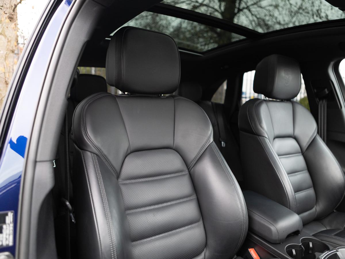 Used Porsche Macan 2023 for sale - 78090750: Photo 10