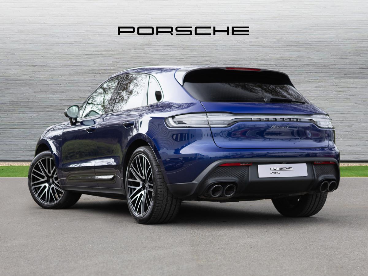 Used Porsche Macan 2023 for sale - 78090750: Photo 2