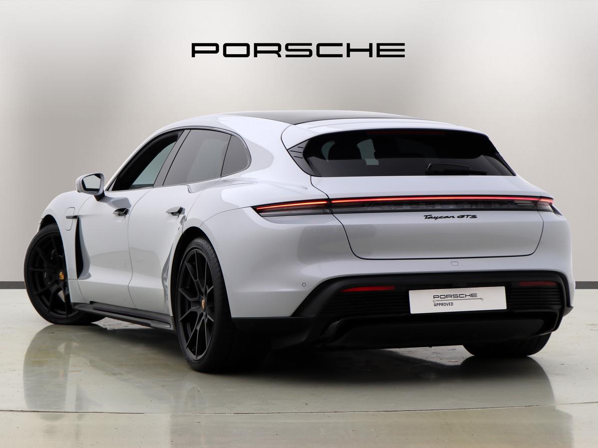 Used Porsche Taycan 2023 for sale - 77533295: Photo 2