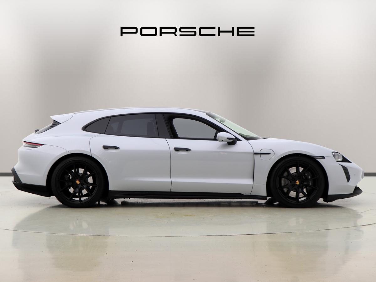 Used Porsche Taycan 2023 for sale - 77533295: Photo 5