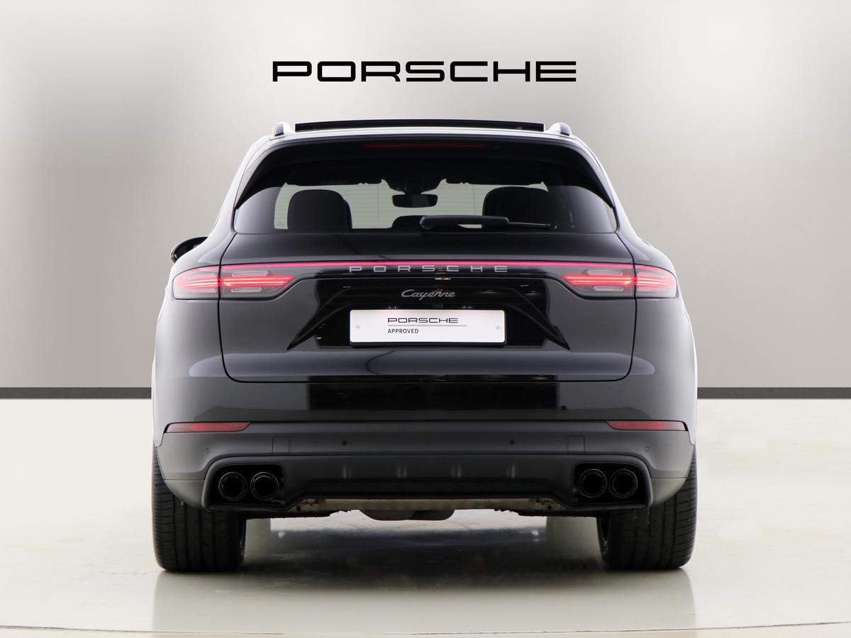 Used Porsche Cayenne 2023 for sale - 76676453: Photo 8
