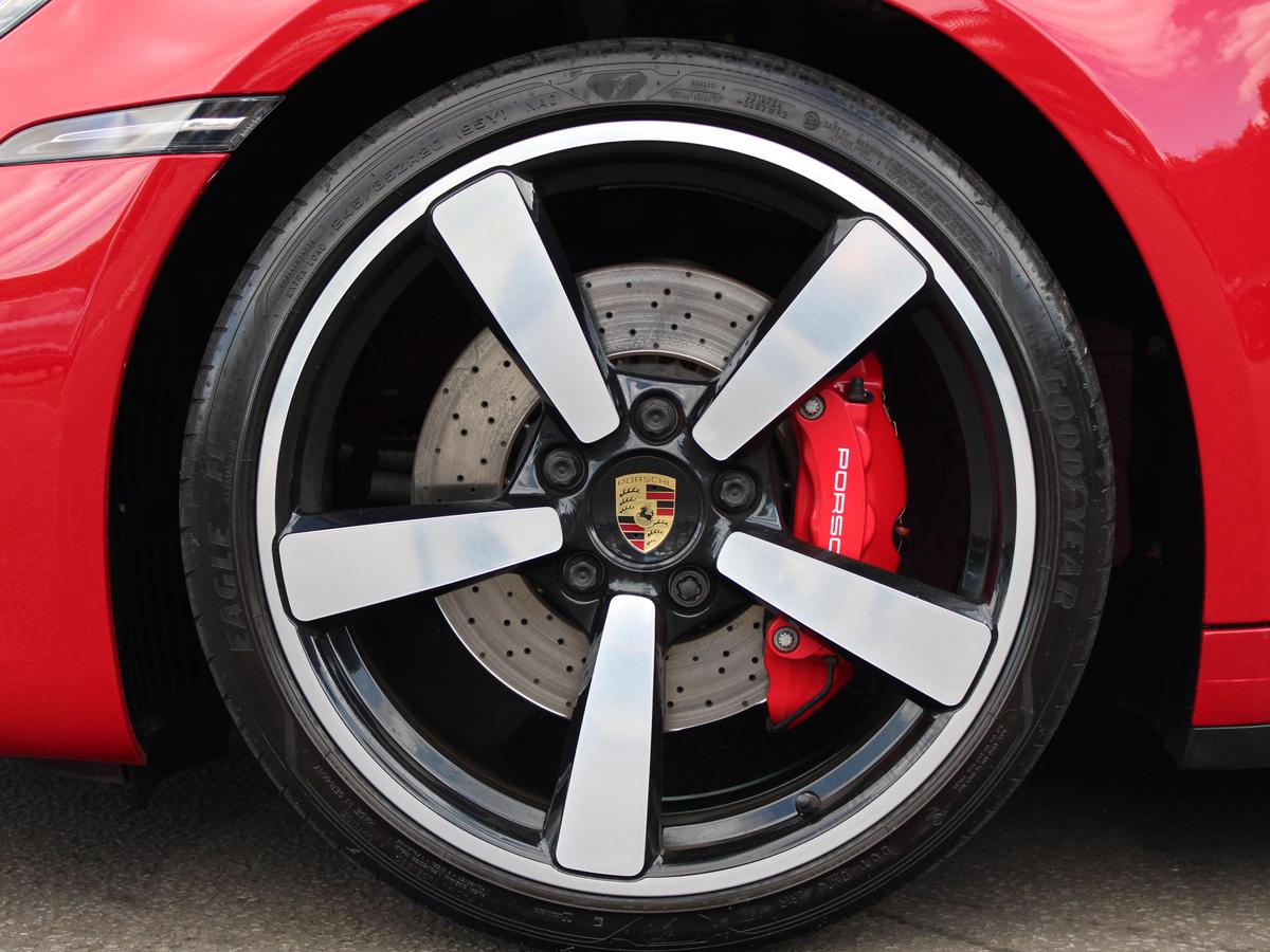 Used Porsche 911 2019 for sale - 77332860: Photo 4