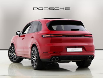 Used Porsche Cayenne 2024 for sale - 78333138: Photo
