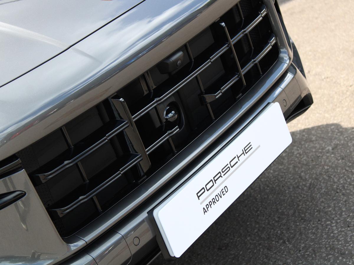 Used Porsche Cayenne 2025 for sale - 76678857: Photo 9