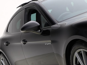 Used Porsche Panamera 2025 for sale - 78275160: Photo