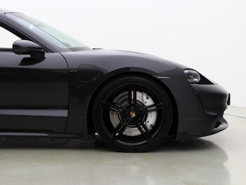 Used Porsche Taycan 2023 for sale - 77878136: Photo