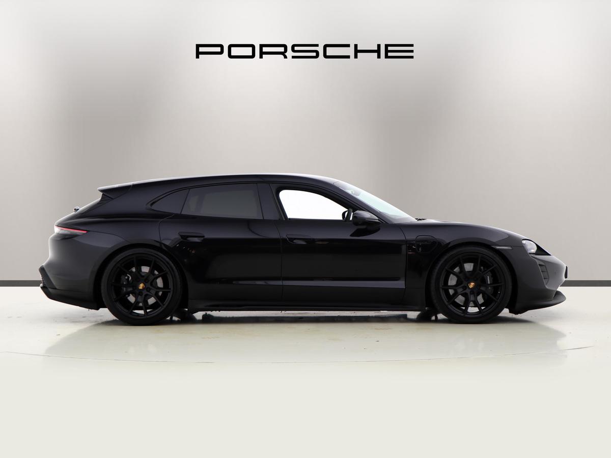 Used Porsche Taycan 2024 for sale - 76678196: Photo 5