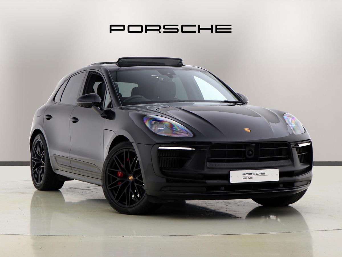 Used Porsche Macan 2023 for sale - 76618844: Photo 1