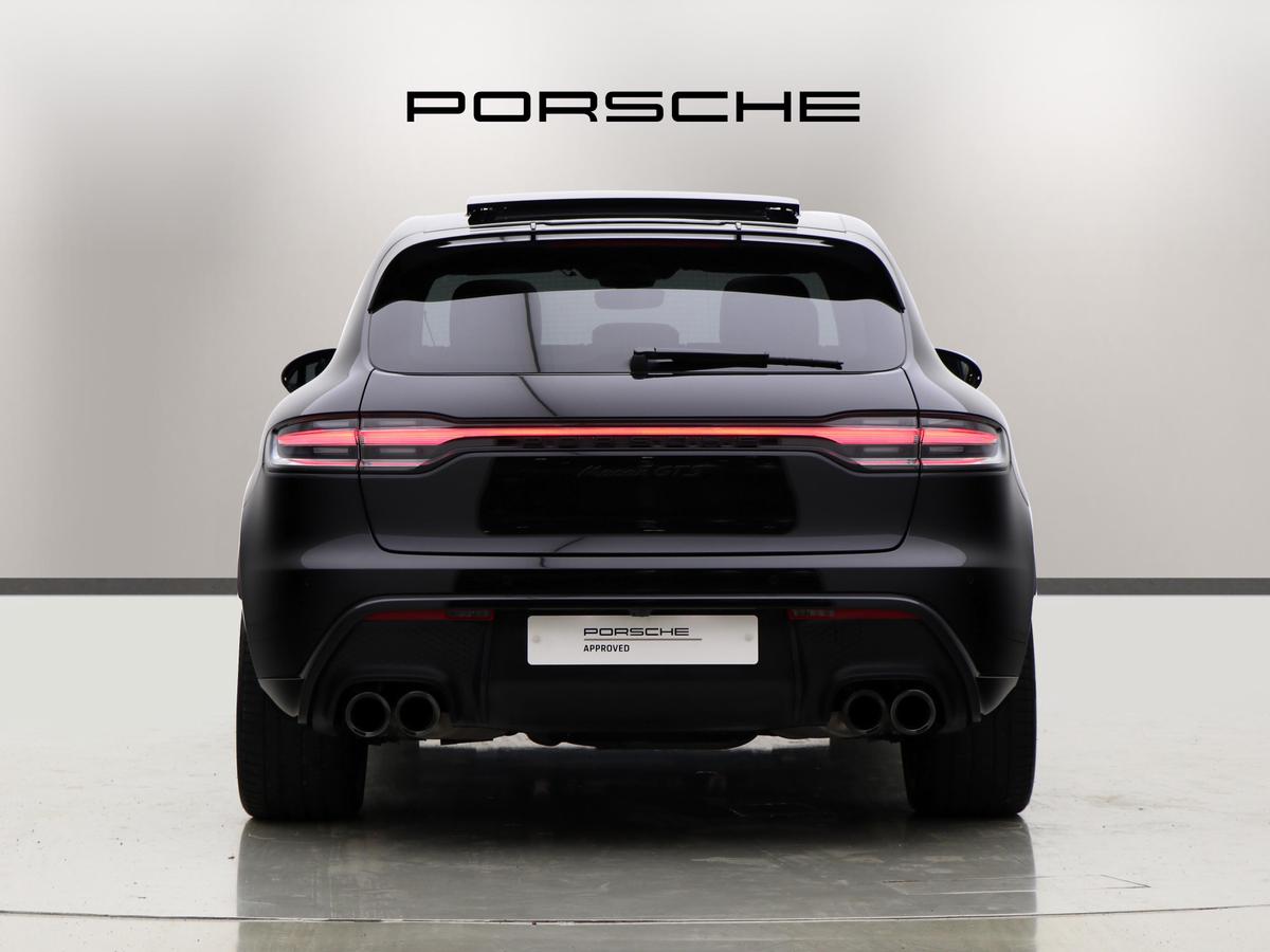 Used Porsche Macan 2023 for sale - 76618844: Photo 8