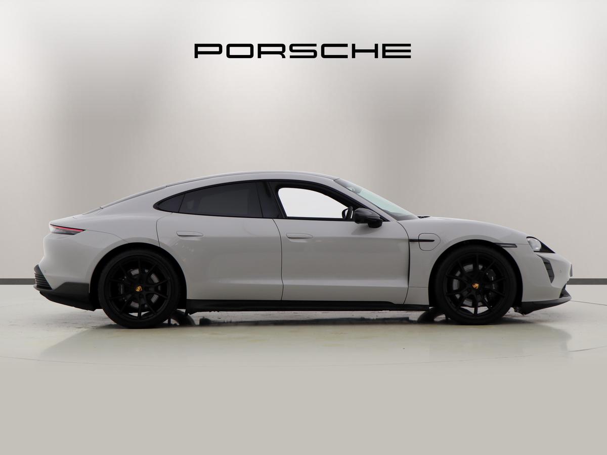 Used Porsche Taycan 2023 for sale - 76675760: Photo 5