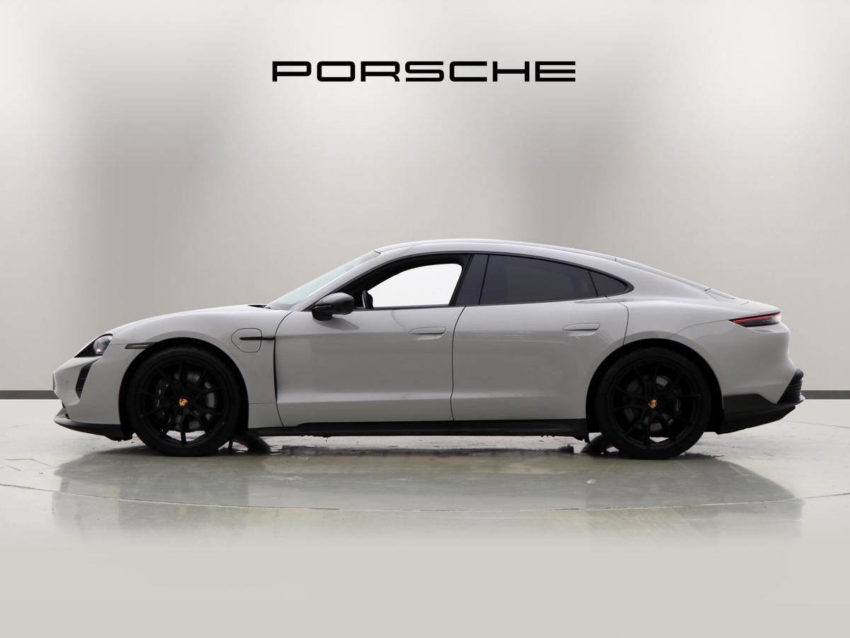 Used Porsche Taycan 2023 for sale - 76675760: Photo 6