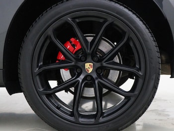 Used Porsche Macan 2021 for sale - 77032553: Photo